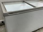 Display deep freezer