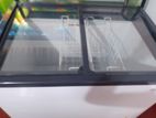 Maxmo Display Freezer