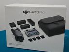 DJI Mavic 3 Pro Fly More Combo (DJI RC)