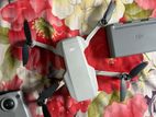 DJI Mini 2 SE Fly More Combo
