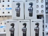 DJI Osmo Pocket 4 Creator Combo
