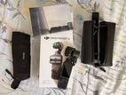 DJI Osmo Pocket 4 Creator Combo