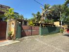 (DL1016) 16 Perch Land with house for Sale in Wijerama, Nugegoda