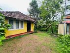 (DL192) 10 Perch Land with House for Sale in Nugegoda