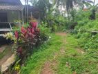 (DL425) 11.30 perch Land for Sale in Meegoda, Artigala Road