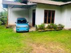 දොම්පේ නගරයට ආසන්නයෙන් නිවසක් සහිත ඉඩමක් විකිණීමට