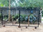 Double Opening Metal Gate