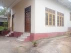 Downstair house for rent in malabe