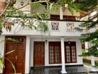 Downstairs House For Rent In Nugegoda - EH386