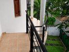 ( DR-1034) Valuable Upper Floor House Rent in Homagama