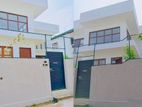 (DR119) Luxury Two Storey House for Rent in Kottawa (Furnished)