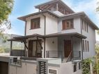 (DR1294) Three Storey House for Rent in Kandy
