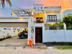 Dream Excellent 5 Bed Rooms Upstairs House For Sale In Negombo Area