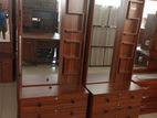 dressing table (D-33)