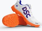 DSC Beamer Cricket Shoes