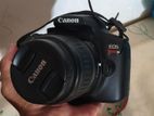 DSLR Canon camera 1300D