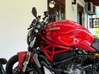 Ducati Monster S 2022