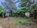 ඒකල –මාකෙවිට ප්‍රදේශයෙන් ඉඩම