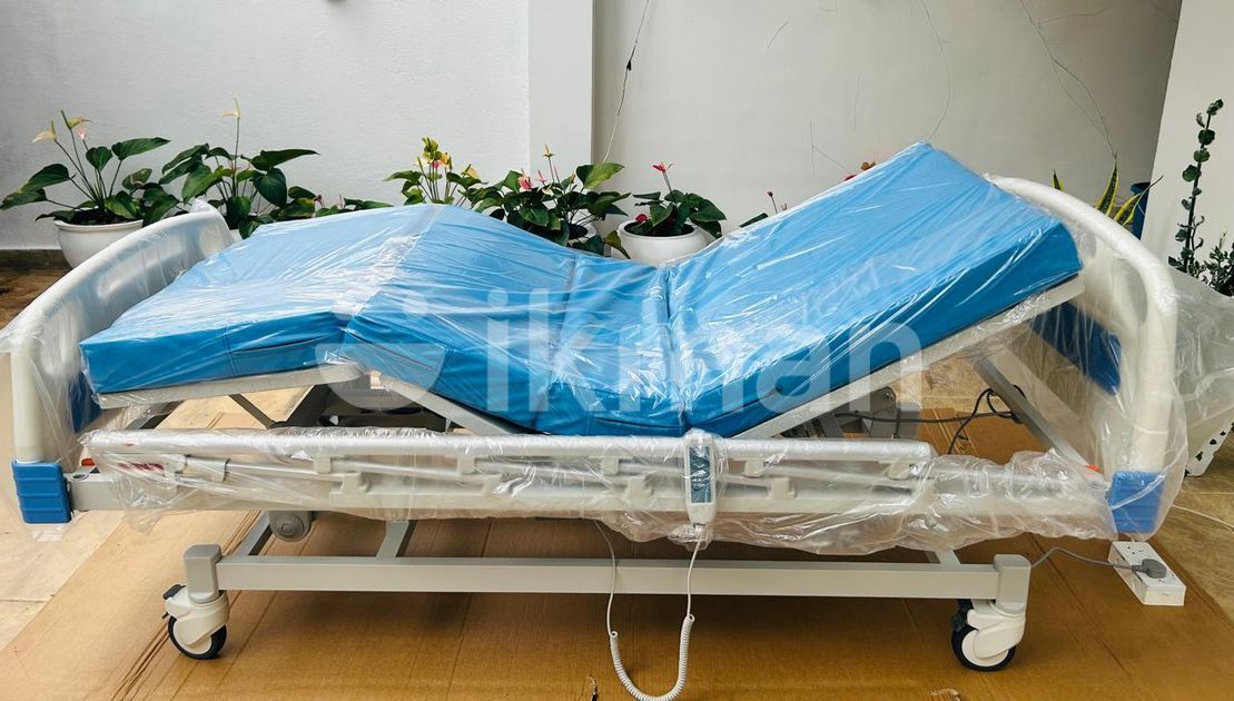 Electric Four Function Patient Hospital Beds for Sale in Kandy City | ikman