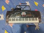 Electric Keyboard