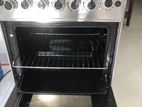 Oven with 04 Gas Burner