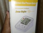 Electronic Blood Pressure Monitor