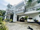 Elegant 2-Storey Family Home in Enderamulla, Wattala