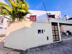 Elegant 3-Storey Family Home with Rooftop Terrace – Kalubowila