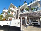 Elegant Designed Luxury Fully Furnished House For Sale In Pelawatta