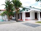 Elegant Fully Furnished Villa Type House for Rent in Daluwakotuwa