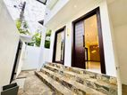 Elegant Luxury Living in Thalawathugoda – Kalalgoda