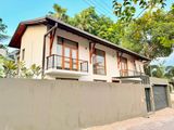 Elegantly Build Thalawathugoda Modern House For Sale