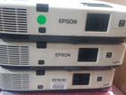 Epson 4000 lum day light projectors (brand new bulb)