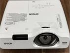 Epson EB-530 Short Throw Projector