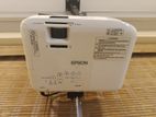 Epson EB-S05 Projector