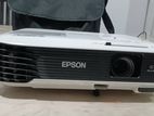 Epson EB-X04 Projector
