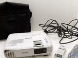 Epson EB-X18 Projector