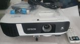 Epson FH52-Full HD Wireless Projector