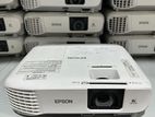 Epson Powelight 107 Daylight Projector with Remote