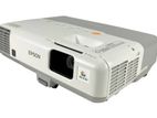 Epson Power lihght 935 Lumen 3700 Daylight Projector