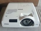 Epson Short Throw Projector