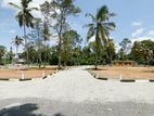 Exclusive land plots in Polgasowita – Piliyandala Facing Samagi Mawatha