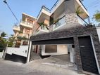 Exclusive Super Luxury Residence For Sale In Battaramulla