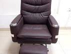Executive Lounge Chair with Footrest