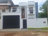 FADDY FILD VEIW SUPER LUXURY HOUSE FOR SALE IN BORALASGAMUWA