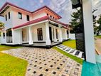 Fantastic 16P Land And Single Storey House for Sale In Kandawala
