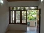 First Floor House for Rent in Battaramulla