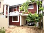 First Floor Portion of a House for immediate rent in Battaramulla