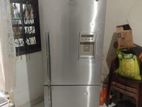 Fisher With Paykel Refrigerator (Bottom Freezer)