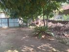 Flat Land with House for Sale In Nittambuwa